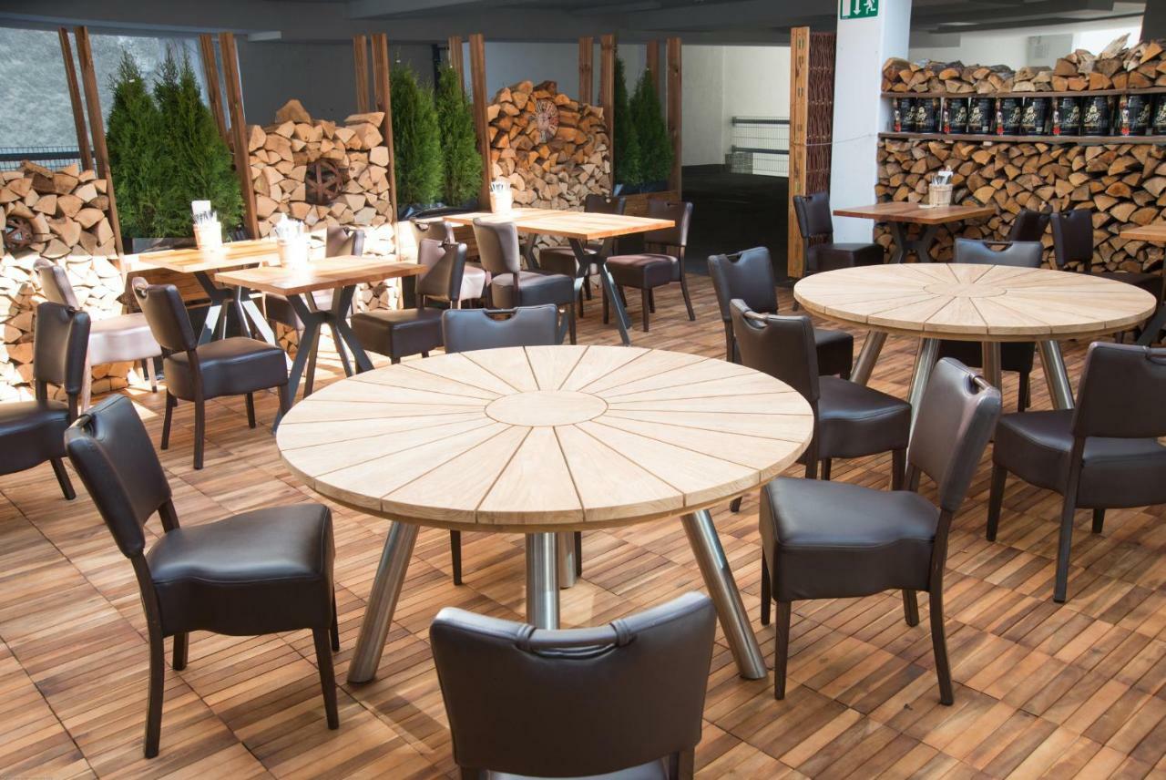 Hotel Adler - Paulas Alb Ehingen  Esterno foto