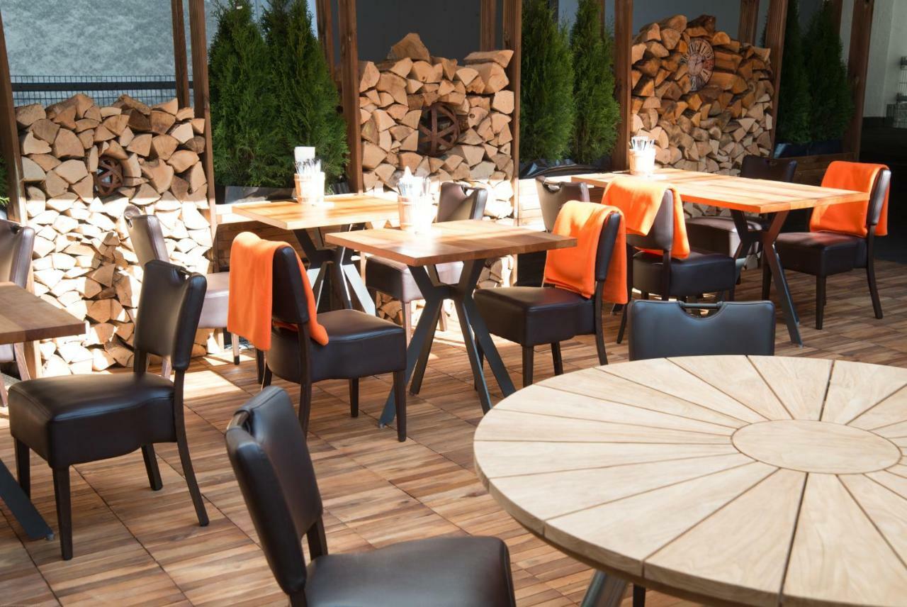 Hotel Adler - Paulas Alb Ehingen  Esterno foto